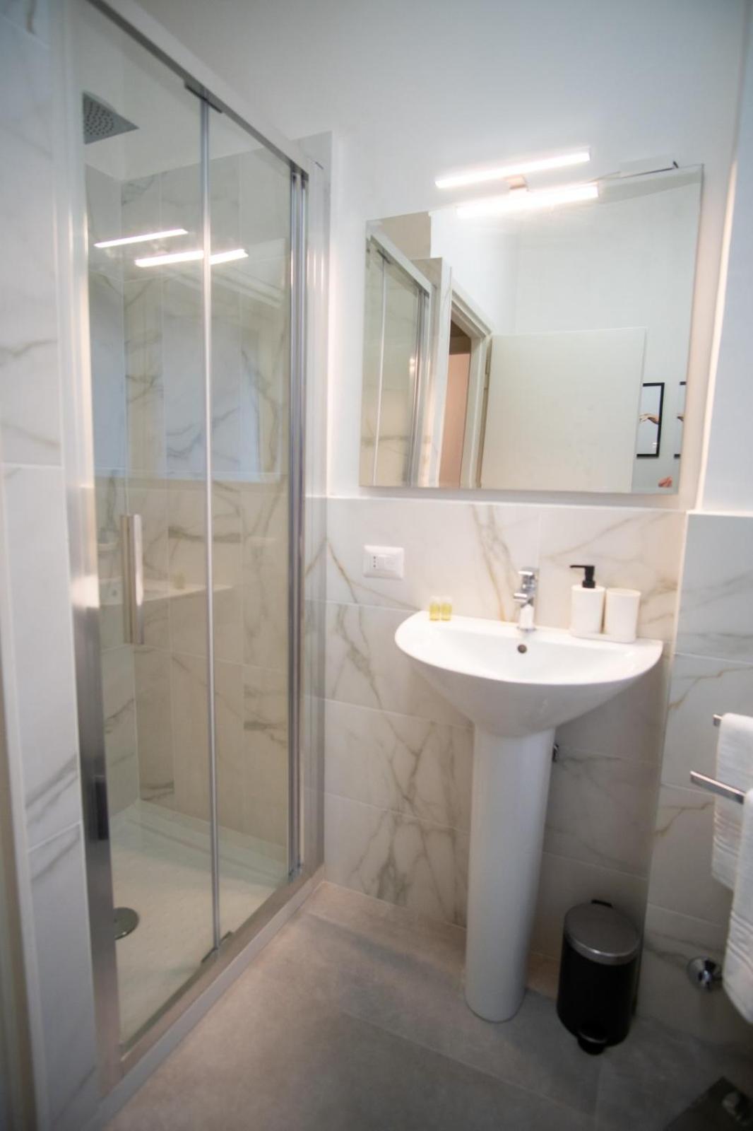 רומא Family Penthouse 20 Min Vaticano - 6 Min Metro A By Orpi Rent מראה חיצוני תמונה